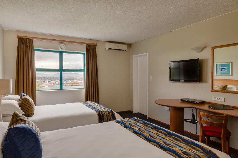 Protea Hotel By Marriott Cape Town Tyger Valley Bellville Exteriör bild