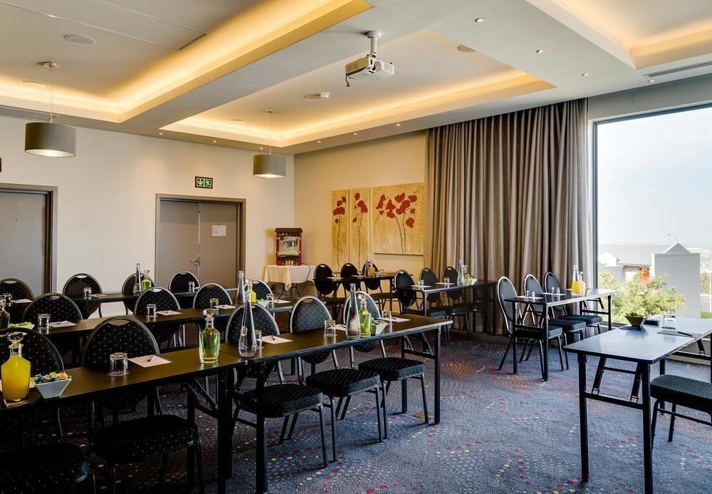 Protea Hotel By Marriott Cape Town Tyger Valley Bellville Exteriör bild