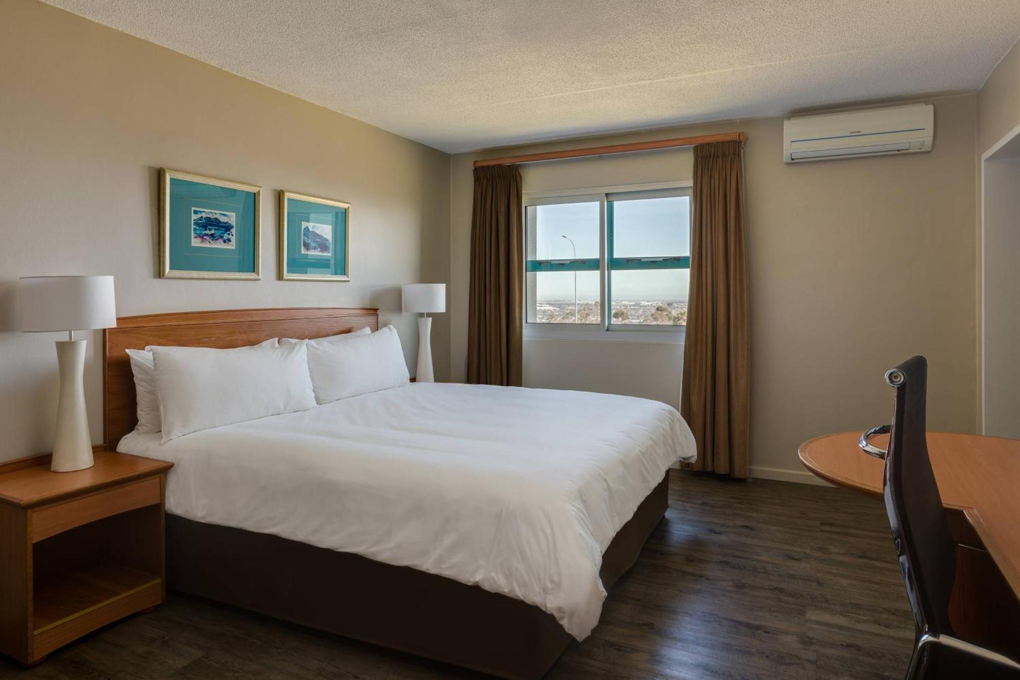Protea Hotel By Marriott Cape Town Tyger Valley Bellville Exteriör bild