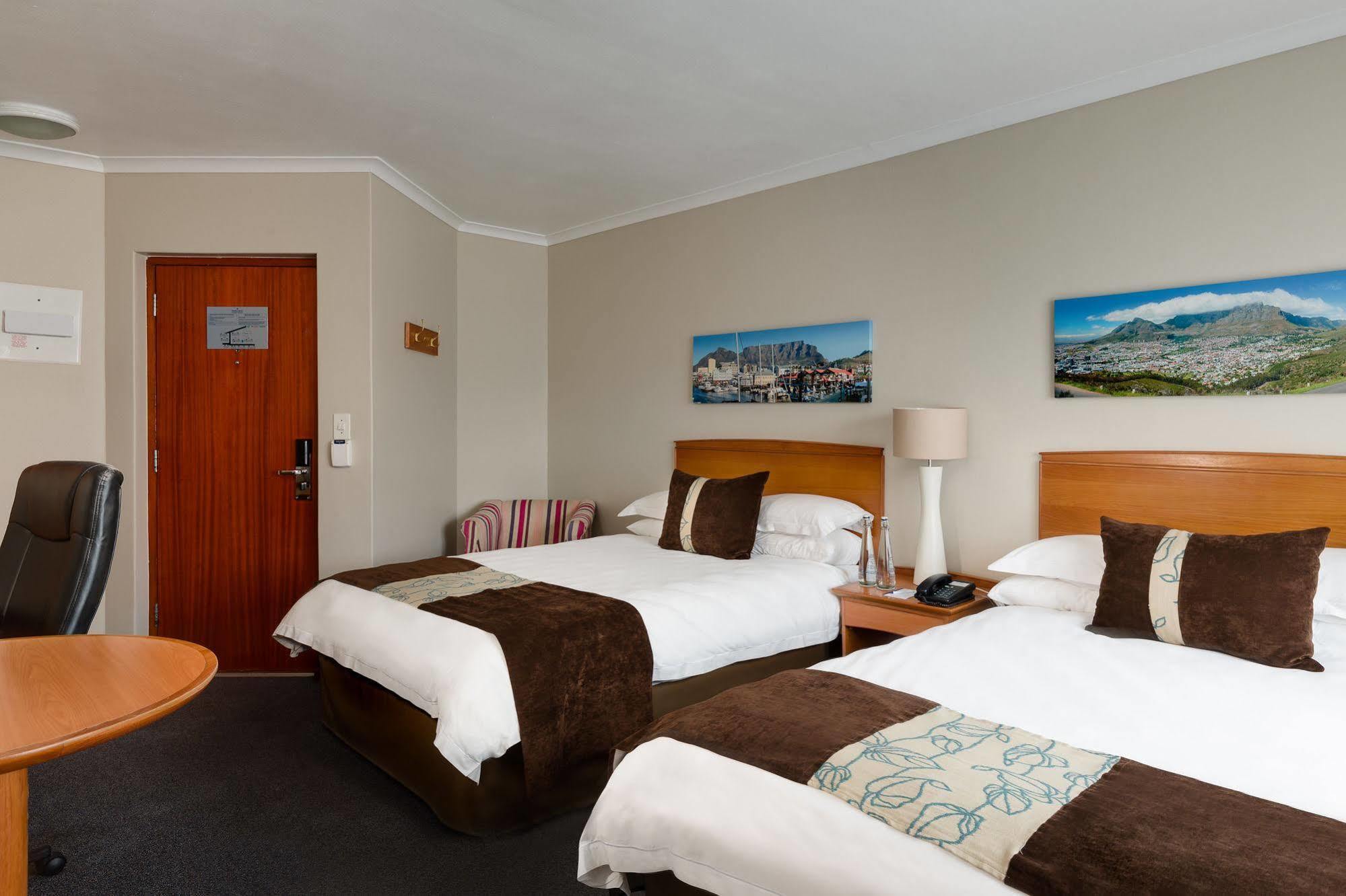 Protea Hotel By Marriott Cape Town Tyger Valley Bellville Exteriör bild